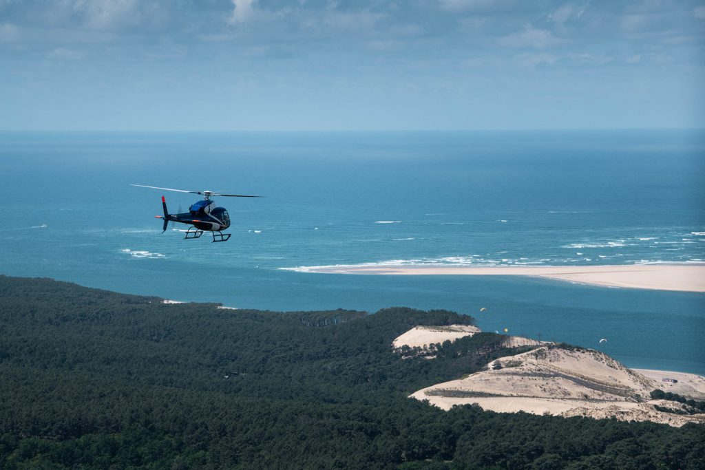 Vols touristiques - Survolez la Dune du Pilat - Mont Blanc Hélicoptères Bordeaux
